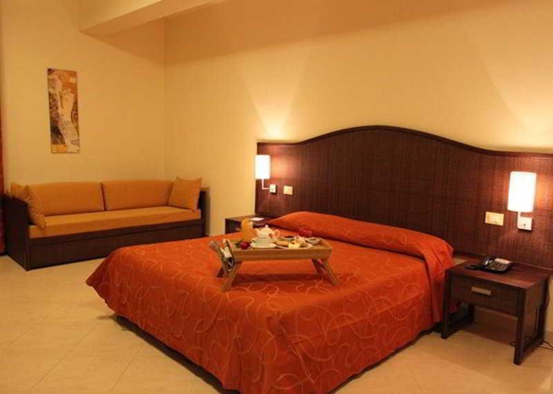 Hotel Costa Azul Балестрате Екстериор снимка