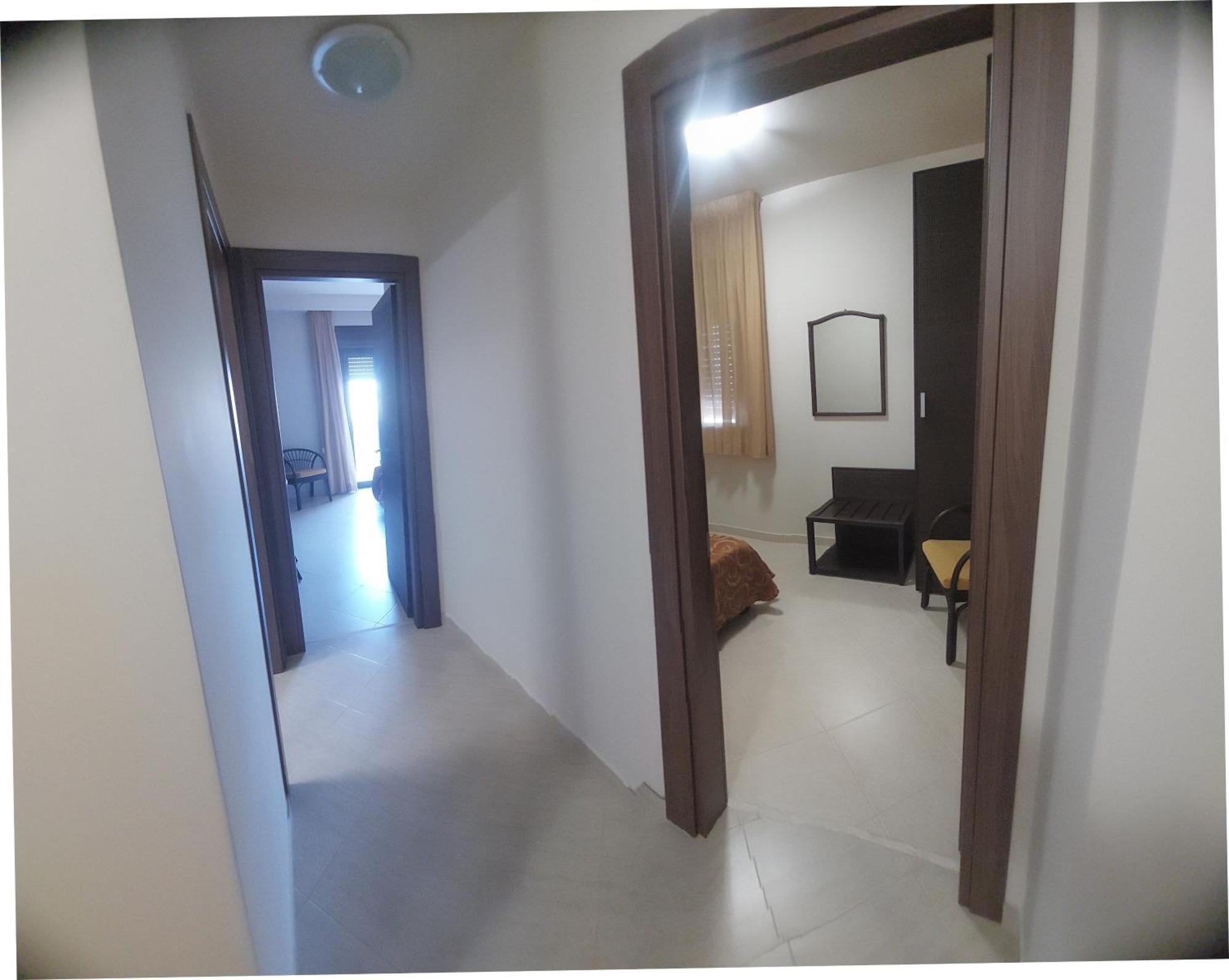 Hotel Costa Azul Балестрате Екстериор снимка