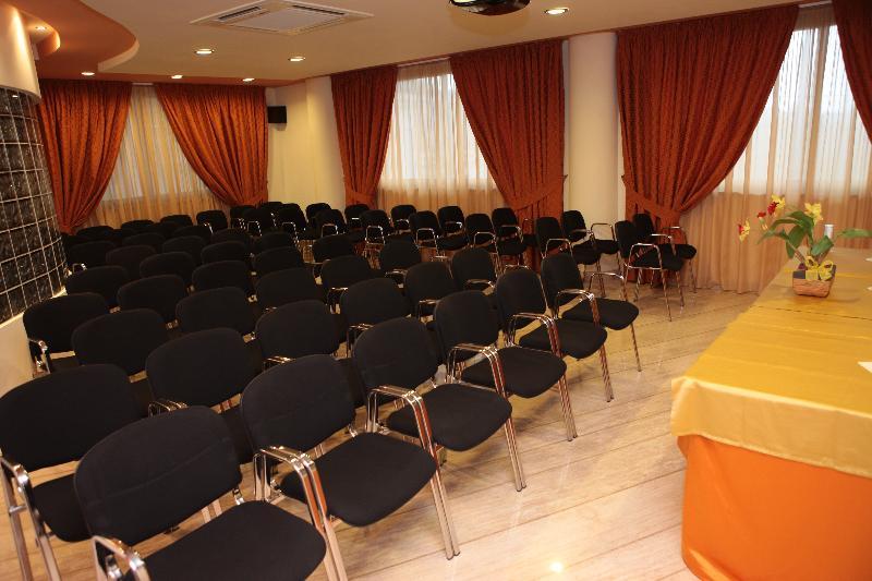 Hotel Costa Azul Балестрате Екстериор снимка