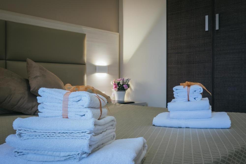Hotel Costa Azul Балестрате Екстериор снимка